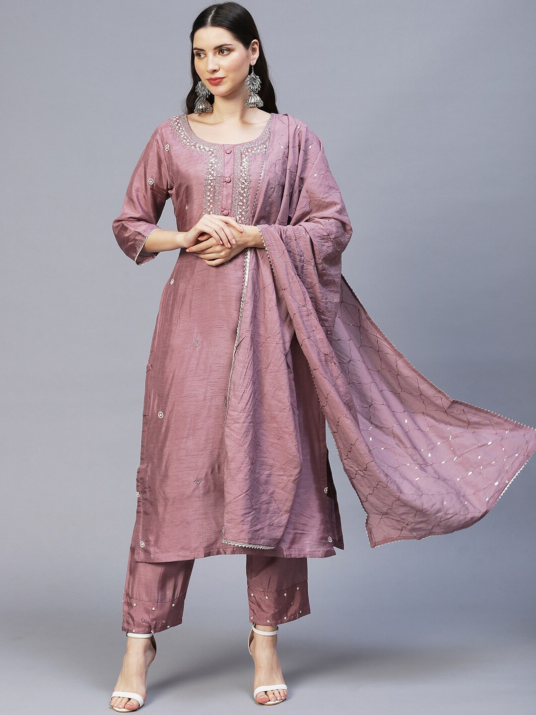 

FASHOR Women Purple Floral Embroidered Kurta with Trousers & With Dupatta