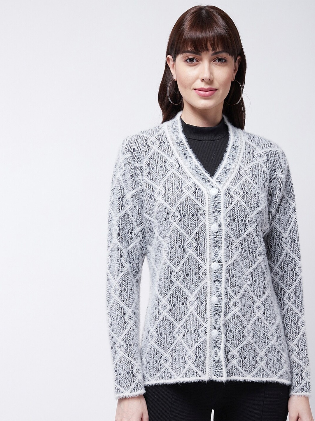 

Modeve Women White & Black Cardigan sweater