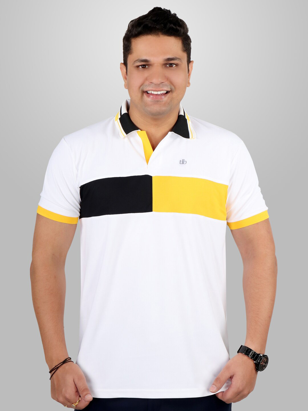 

The Label Bar Men White & Yellow Colourblocked Polo Collar T-shirt