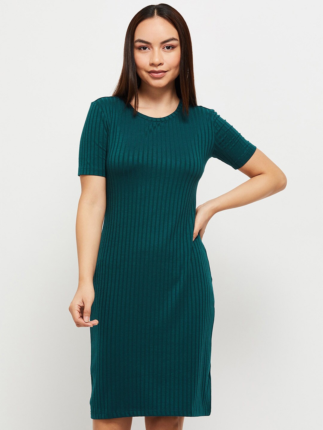 

max Women Teal Solid Sheath Dress