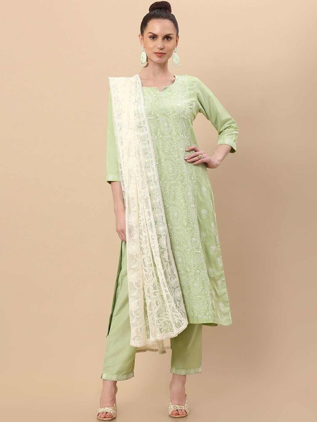 

Soch Women Green Ethnic Motifs Embroidered Kurta with Pyjamas & With Dupatta