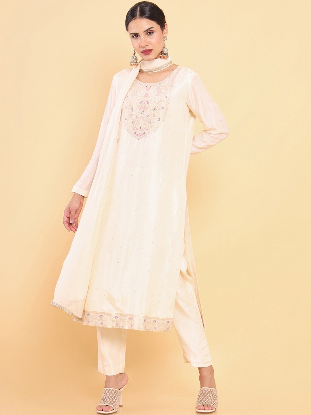 

Soch Women Cream-Coloured Ethnic Motifs Printed Kurta with Pyjamas & With Dupatta