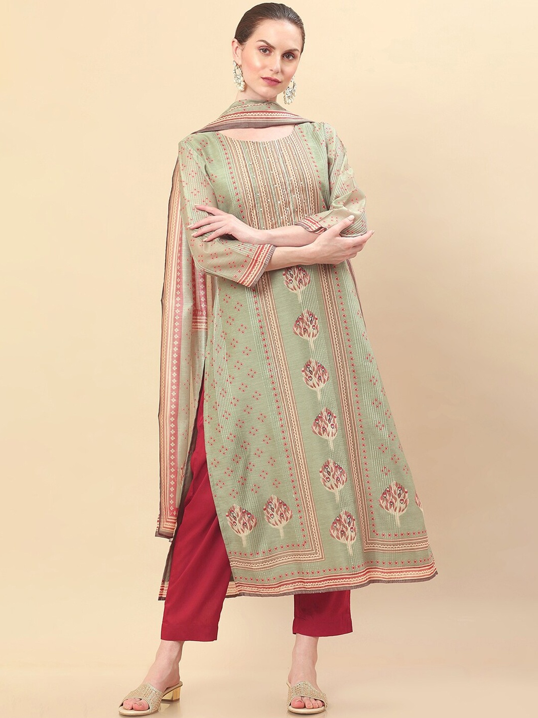 

Soch Women Green Floral Embroidered Beads and Stones Chanderi Cotton Kurta with Pyjamas & With Dupatta