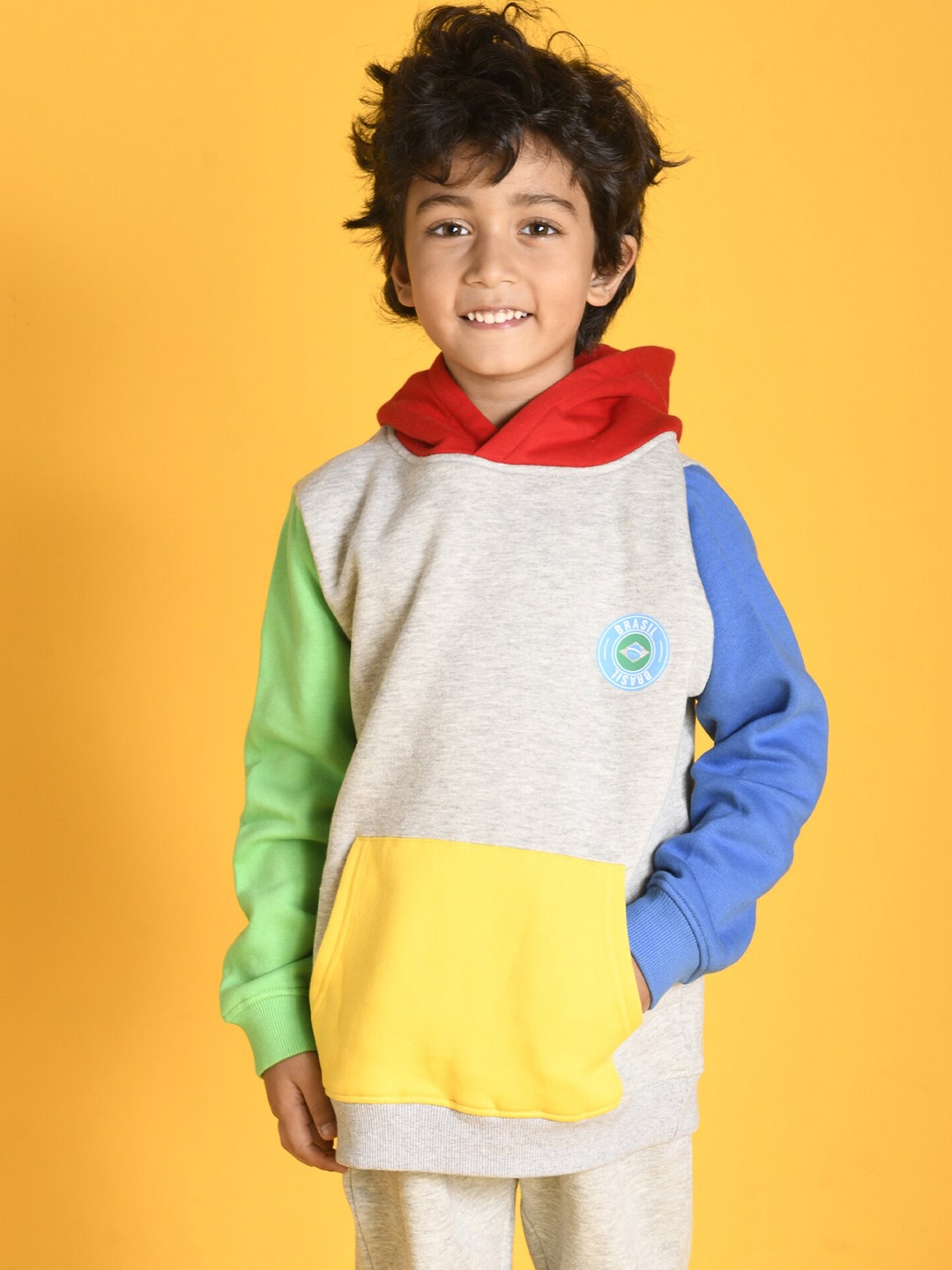 

Anthrilo Boys Grey & Yellow Colourblocked Fleece Hooded Sweatshirt