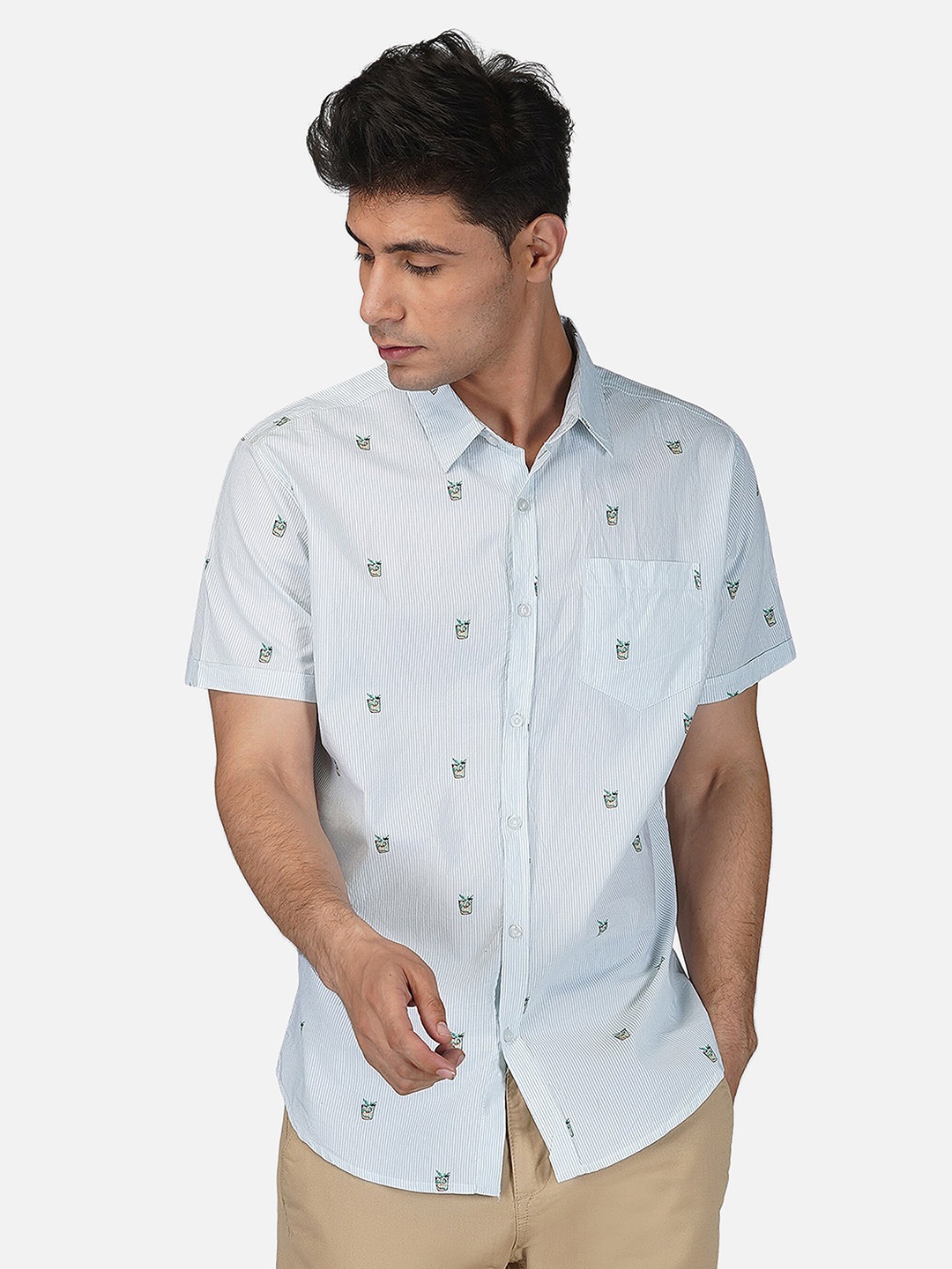 

Tinted Men White Comfort Printed Pure Cotton Casual Shirt