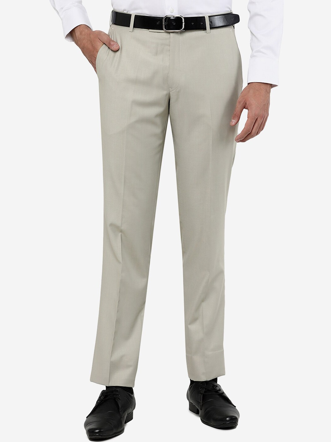 

METAL Men Cream Solid Wool Slim Fit Formal Trouser