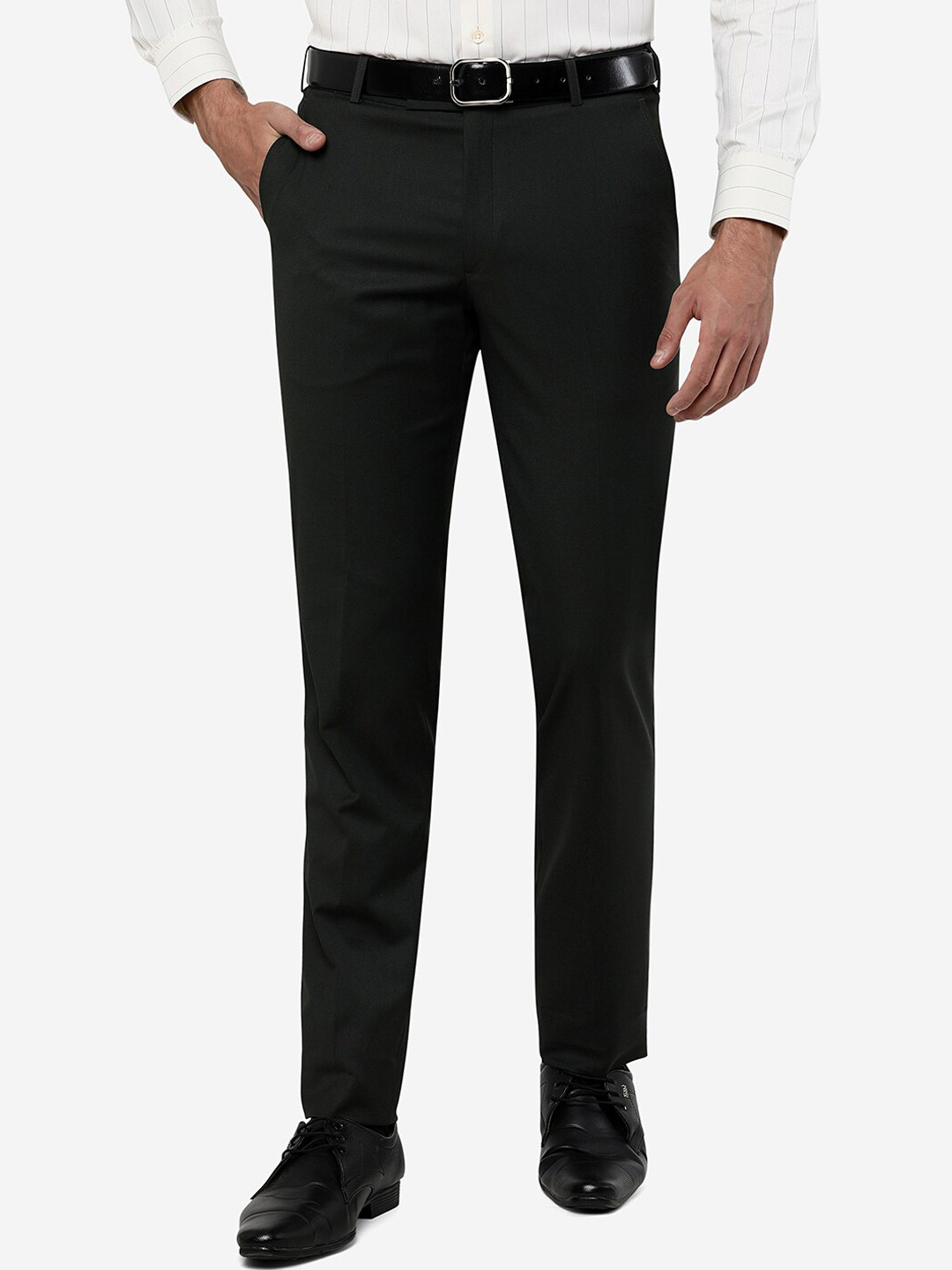 

METAL Men Green Slim Fit Formal Trouser