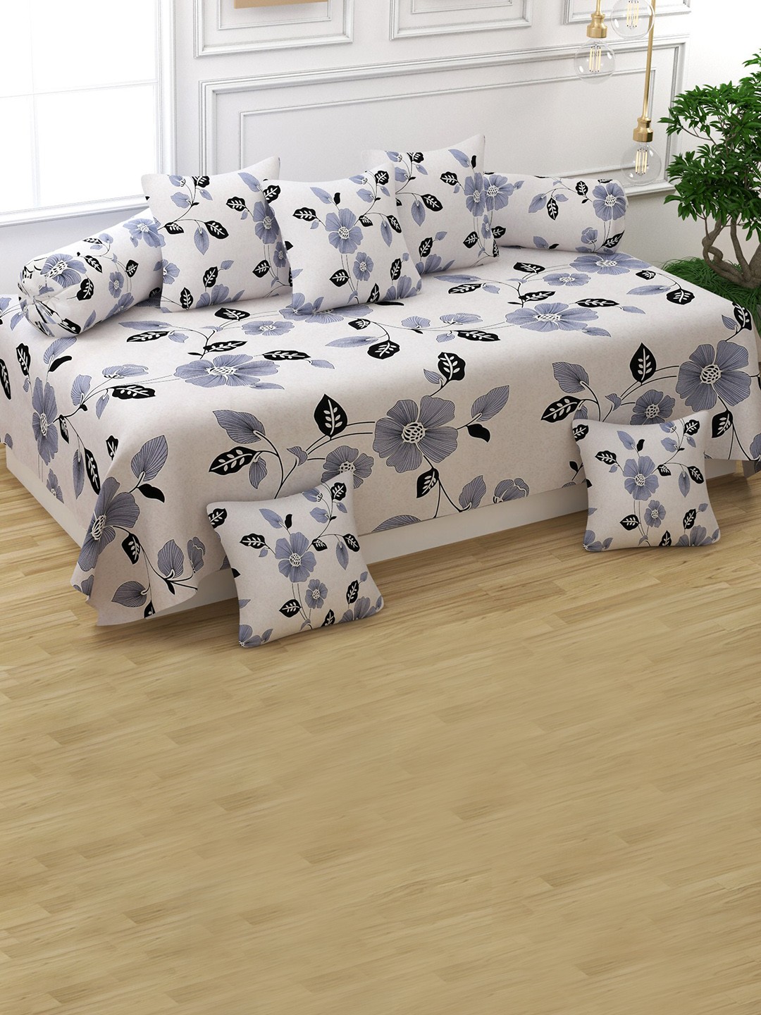 

Bajo's Set Of 8 White & Black Floral Printed Cotton Diwan Set