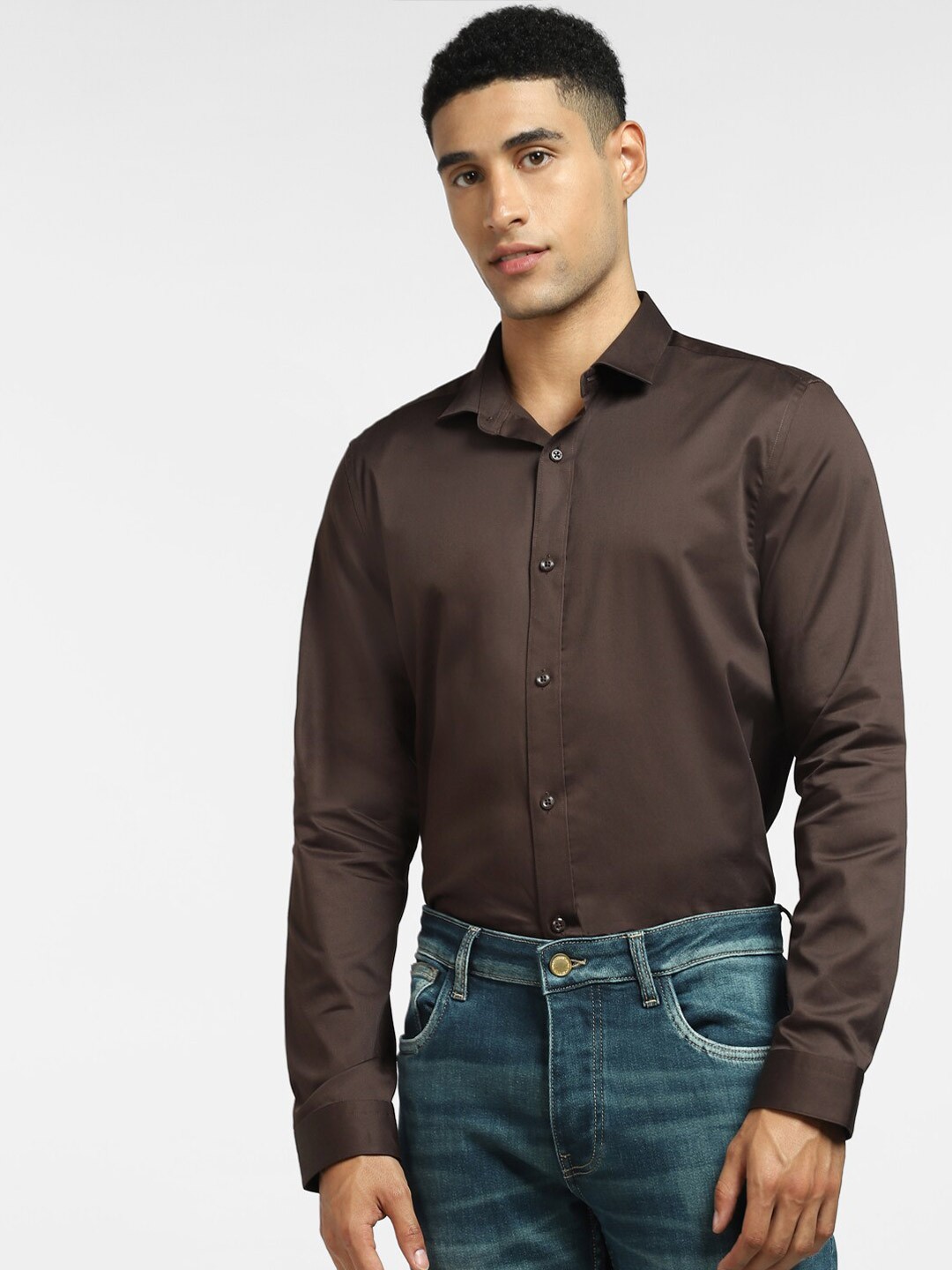 

Jack & Jones Men Brown Solid Slim Fit Casual Shirt