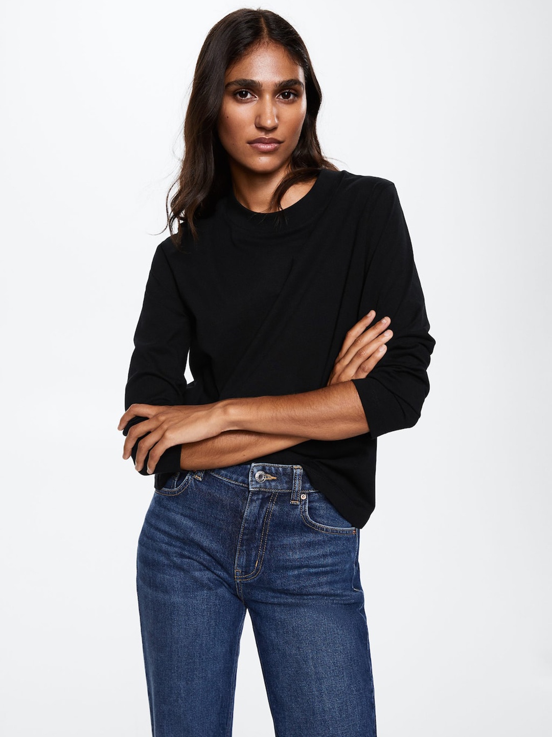 

MANGO Women Black Solid Pure Cotton T-shirt