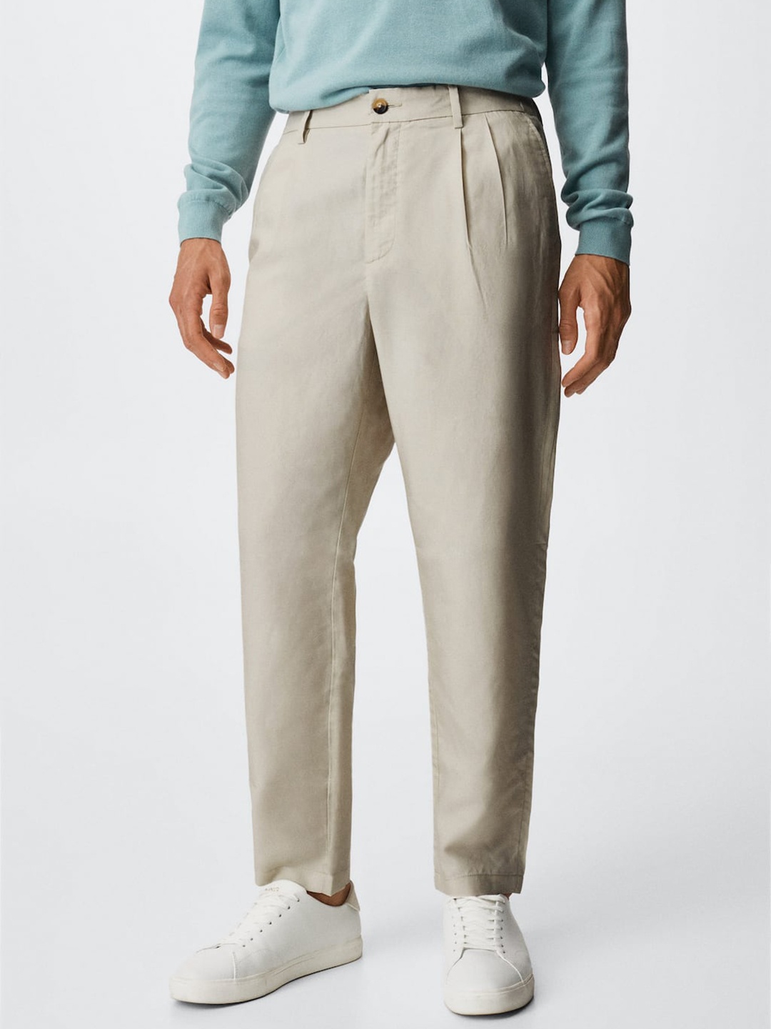 

MANGO MAN Men Beige Solid Tapered Fit Sustainable Trousers, Off white