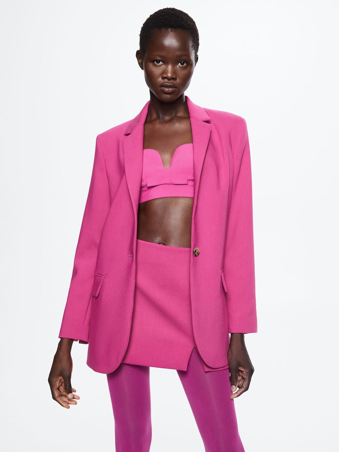 

MANGO Women Fuchsia Solid Notched Lapel Single Breasted Suit Blazer