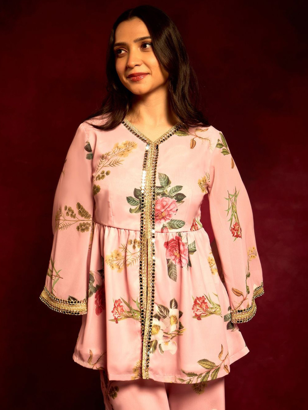 

Alaya By Stage3 Women Pink Floral Printed Pleated Mirror Work Kurti With Palazzos