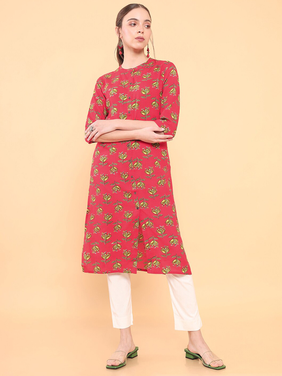 

Soch Women Pink & Green Floral Printed Kurta