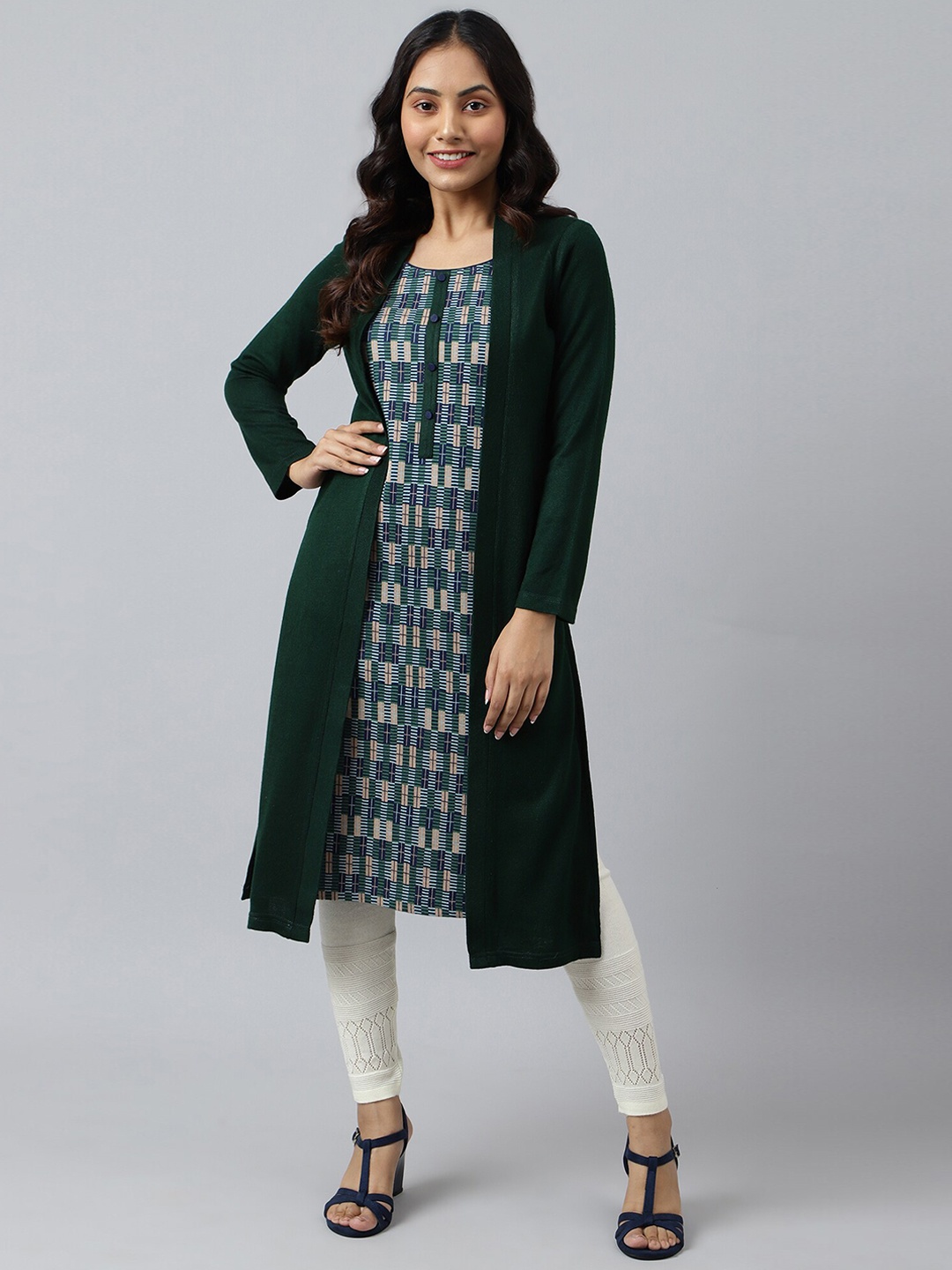 

AURELIA Women Green & Blue Geometric Embroidered Thread Work Kurta