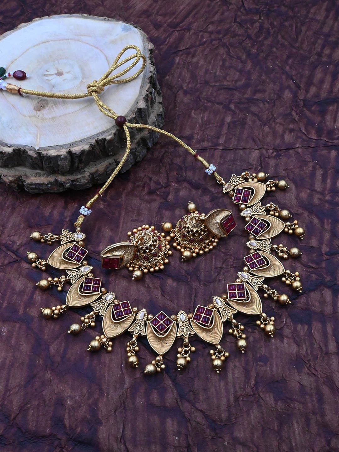 

StileAdda Copper-Plated Pink Kundan-Studded Jewellery Set