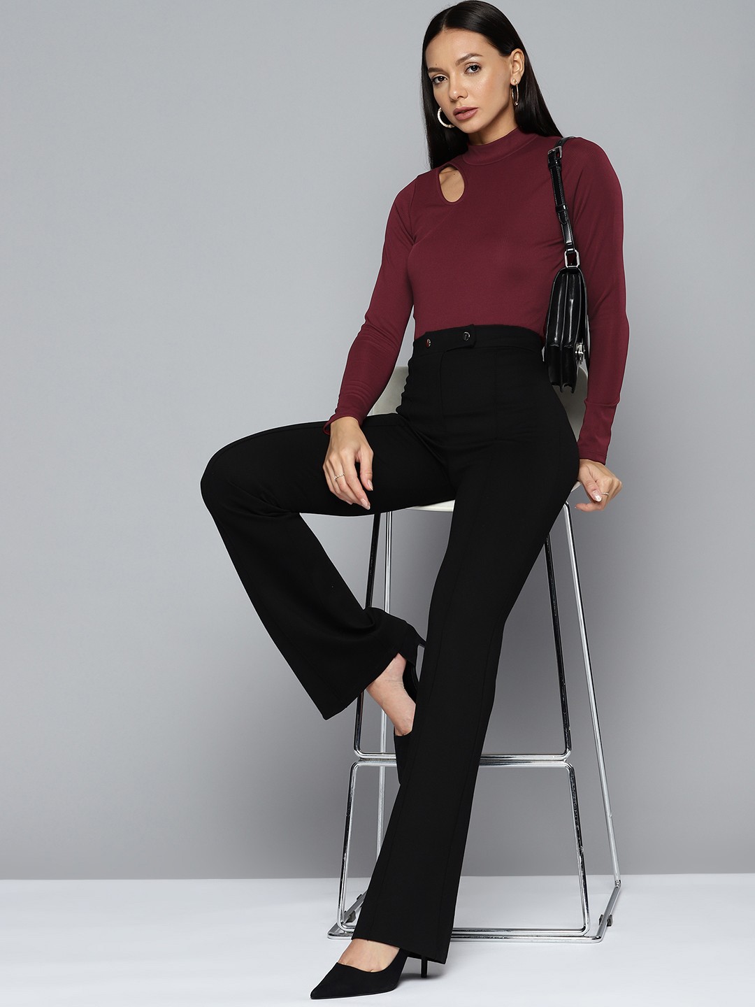 

Chemistry Cut Out Detailed Fitted Top, Maroon
