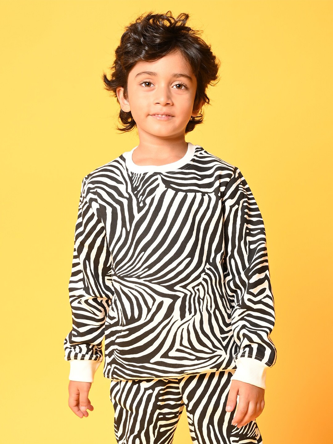 

Anthrilo Boys White Animal Graphics Printed Fleece Sweatshirt