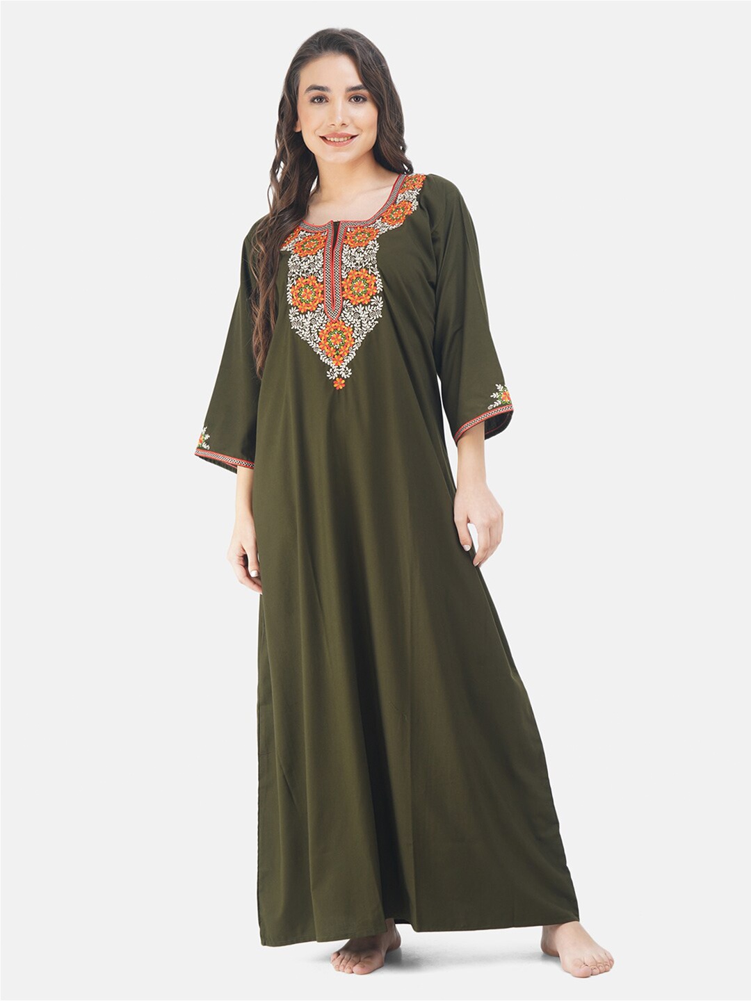 

KOI SLEEPWEAR Green Embroidered Maxi Nightdress 9 FLOWER MEHENDI
