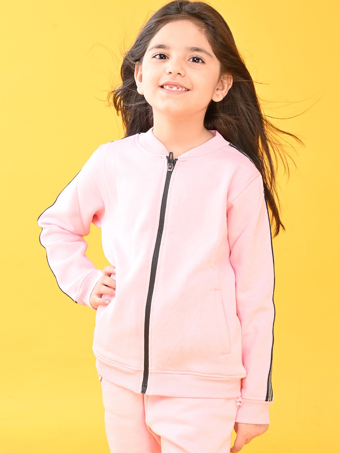 

Anthrilo Girls Pink Solid Long Sleeves Sweatshirt