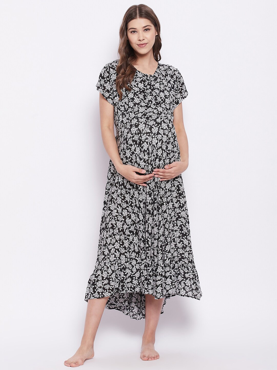 

Hypernation Black Printed Maternity Dress
