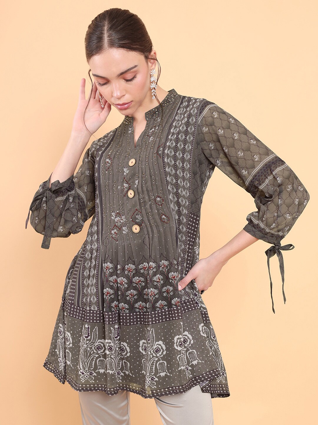

Soch Women Olive Green & White Floral Printed Silk Mandarin Collar Tunic