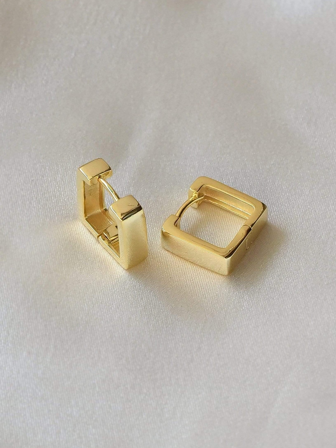 

Klissaa Gold-Toned Square Hoop Earrings