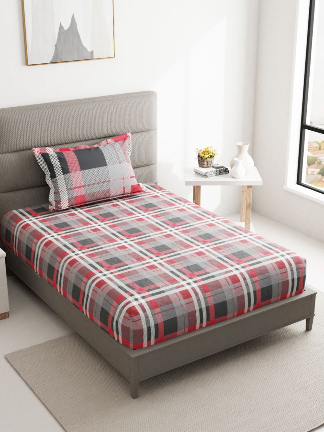 

BIANCA Red & Black Geometric 144 TC Cotton King Bedsheet with 1 Pillow Cover
