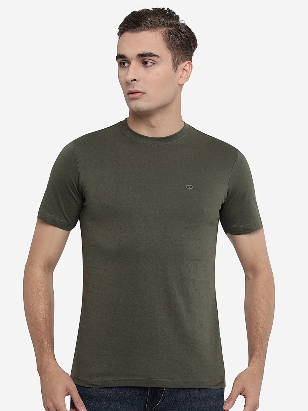 

JADE BLUE Men Solid Olive Green Slim Fit Cotton T-shirt