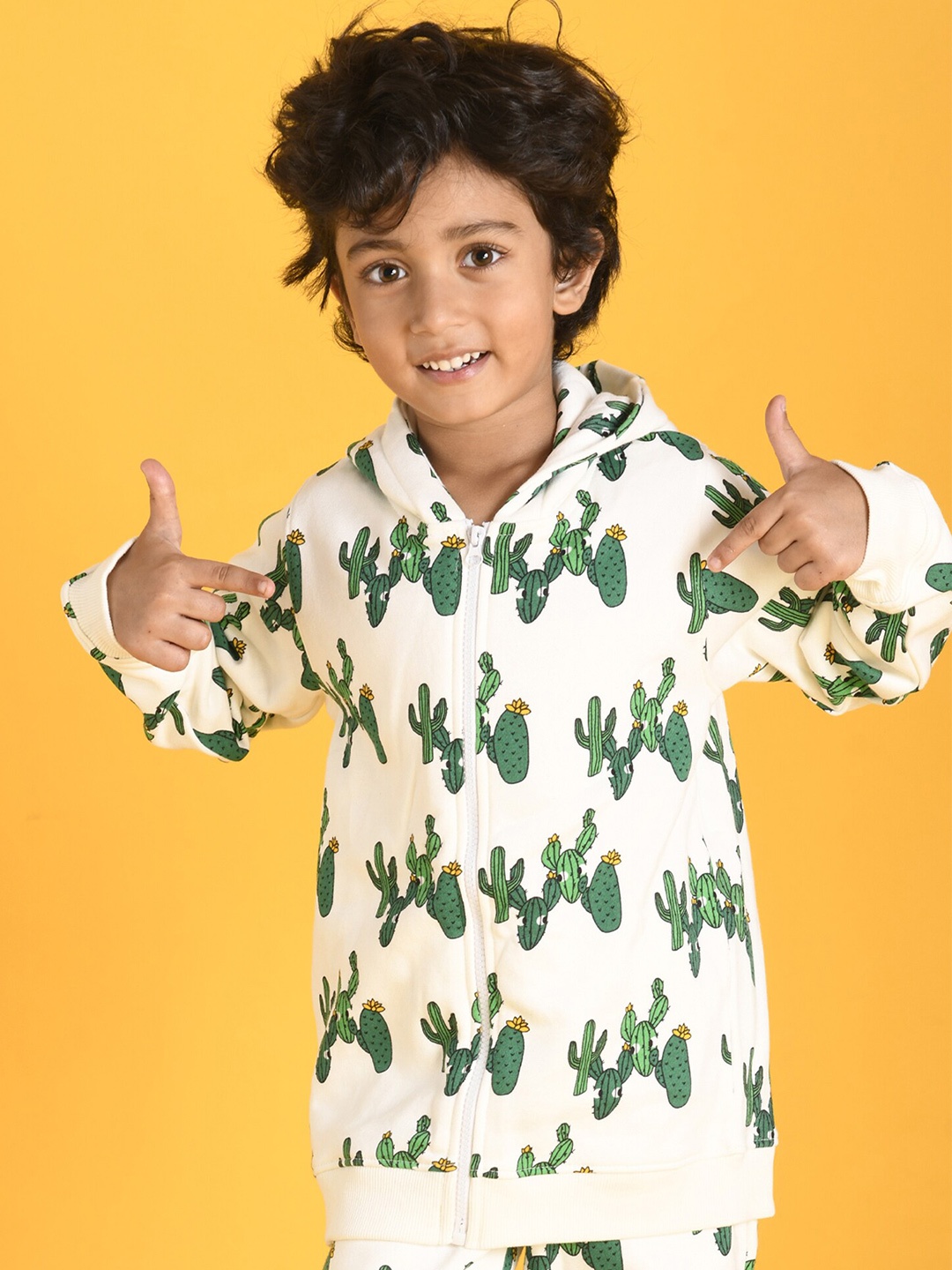 

Anthrilo Boys White Printed Hooded Fleece Sweatshirt
