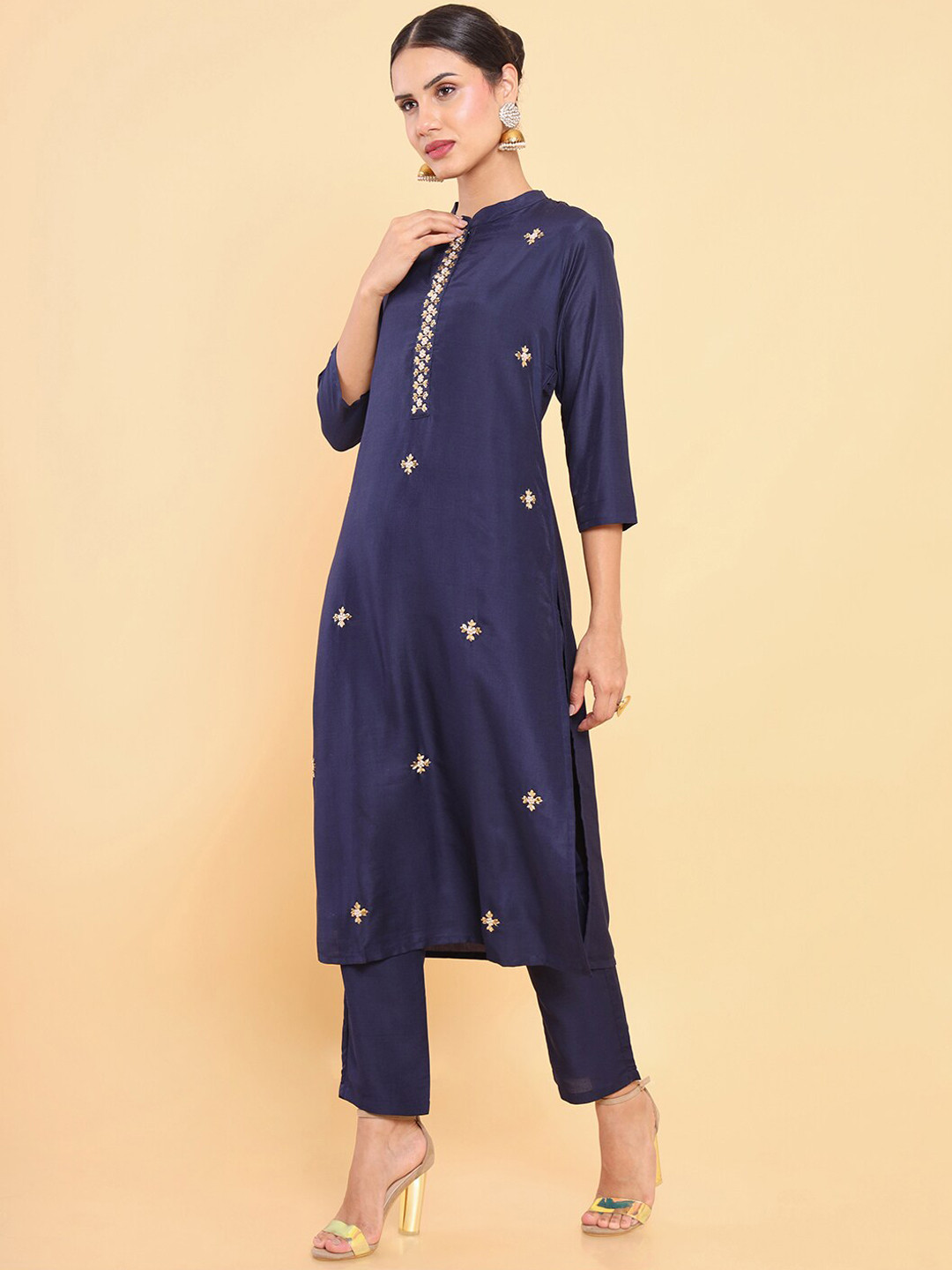 

Soch Women Navy Blue Pure Cotton Floral Embroidered Pure Cotton Kurta with Trousers