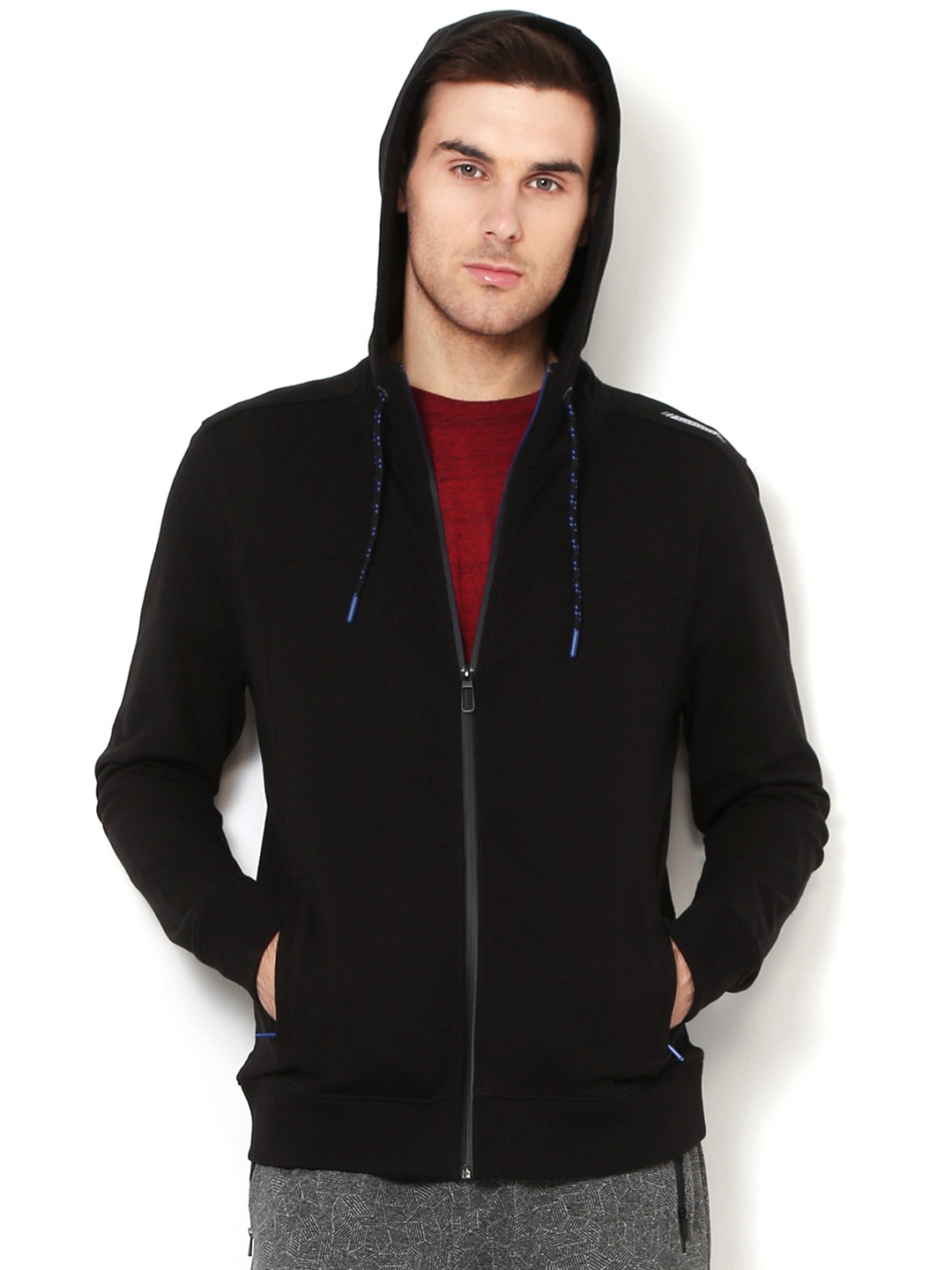 

Van Heusen Men Black Solid Quick Dry Hooded Neck Sweatshirt