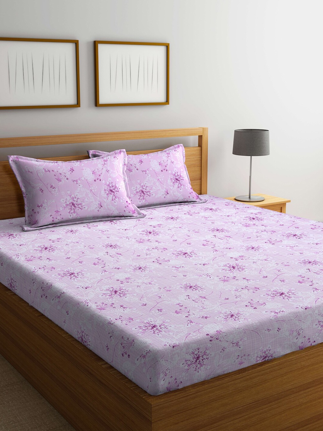 

BOMBAY DYEING Pink Floral 120 TC Cotton Queen Bedsheet with 2 Pillow Covers