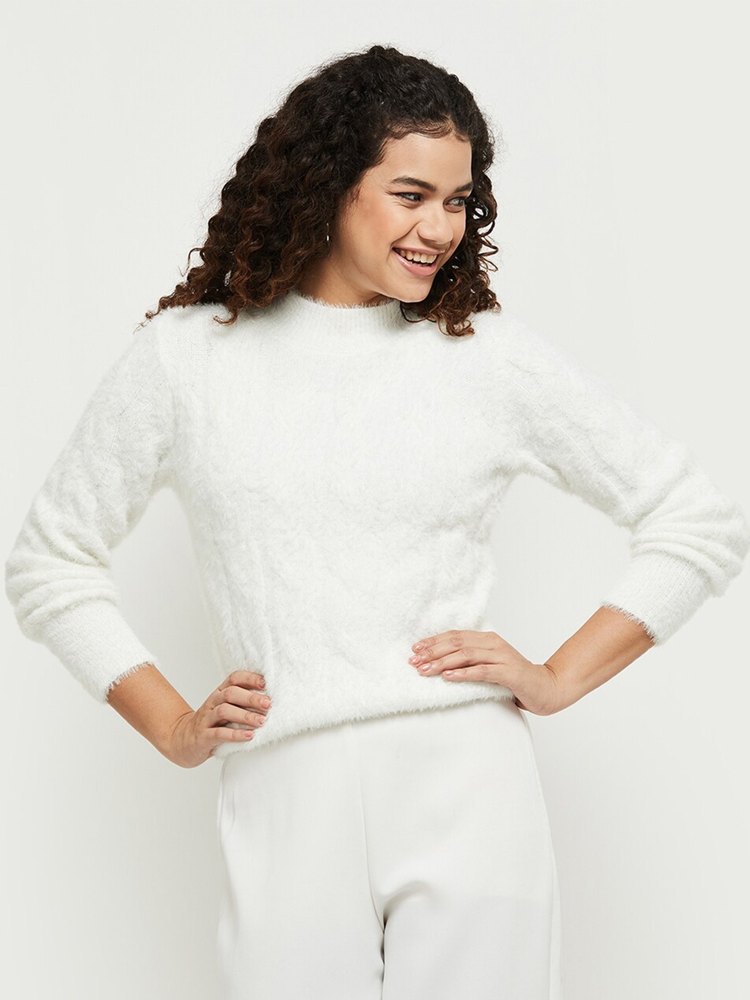 

max Women Cream-Coloured Cable Knit Pullover with Fuzzy Detail