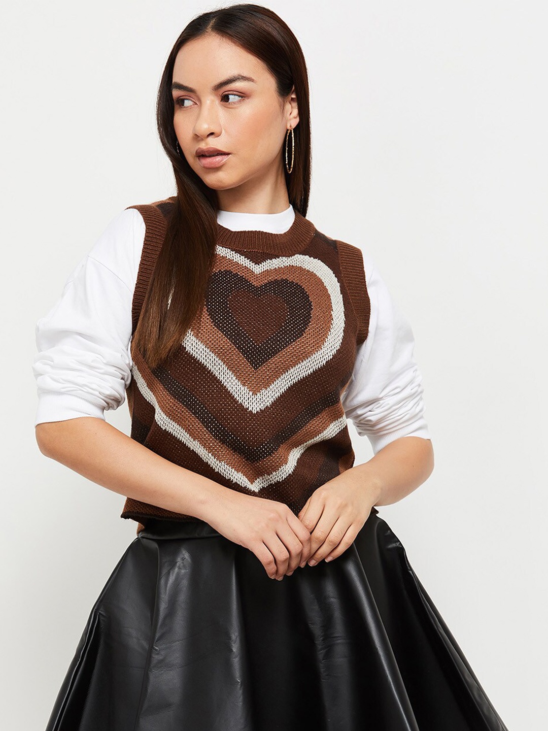

max Women Brown & White Self Design Sweater Vest