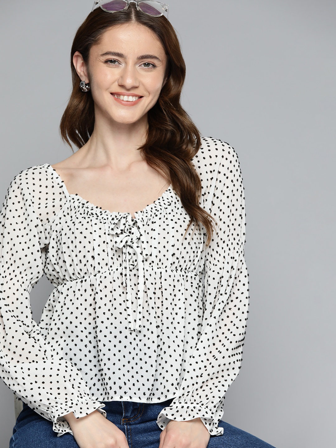 

Mast & Harbour Sweetheart Neck Bishop Sleeves Empire Top, White