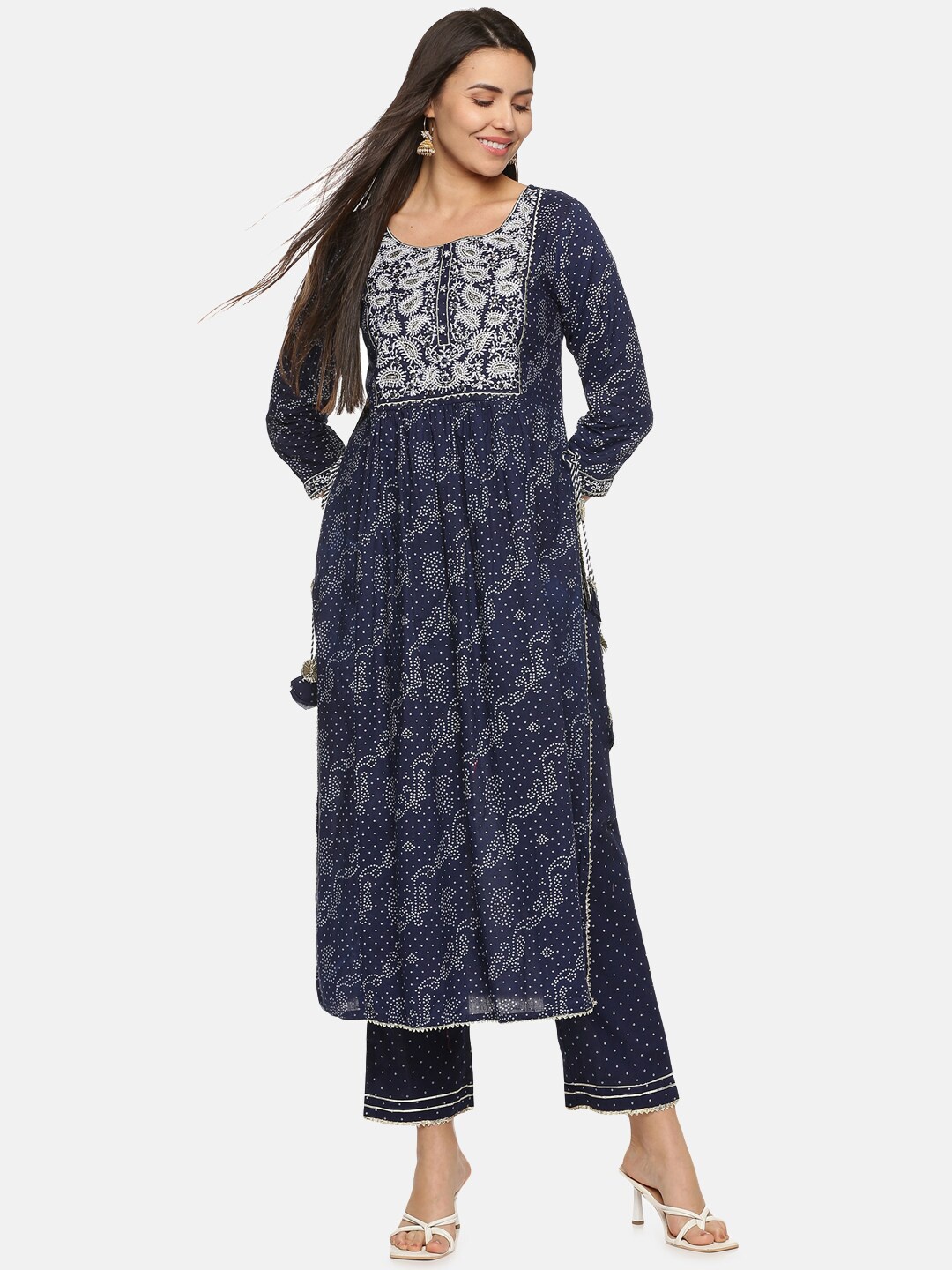 

Palakh Women Navy Blue Bandhani Printed Pure Cotton Kurta with Trousers