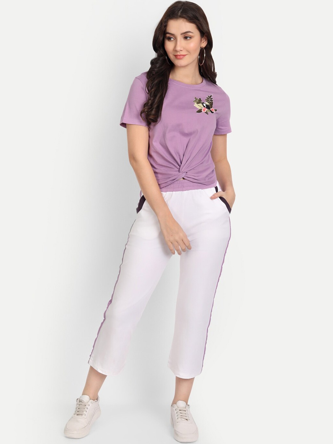 

Sttavoss Women Lavender Colored & White Solid Pure Cotton Co-Ords