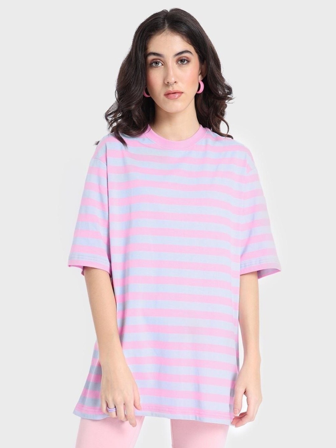 

Bewakoof Women Blue & Pink Striped Drop-Shoulder Sleeves Oversized T-shirt
