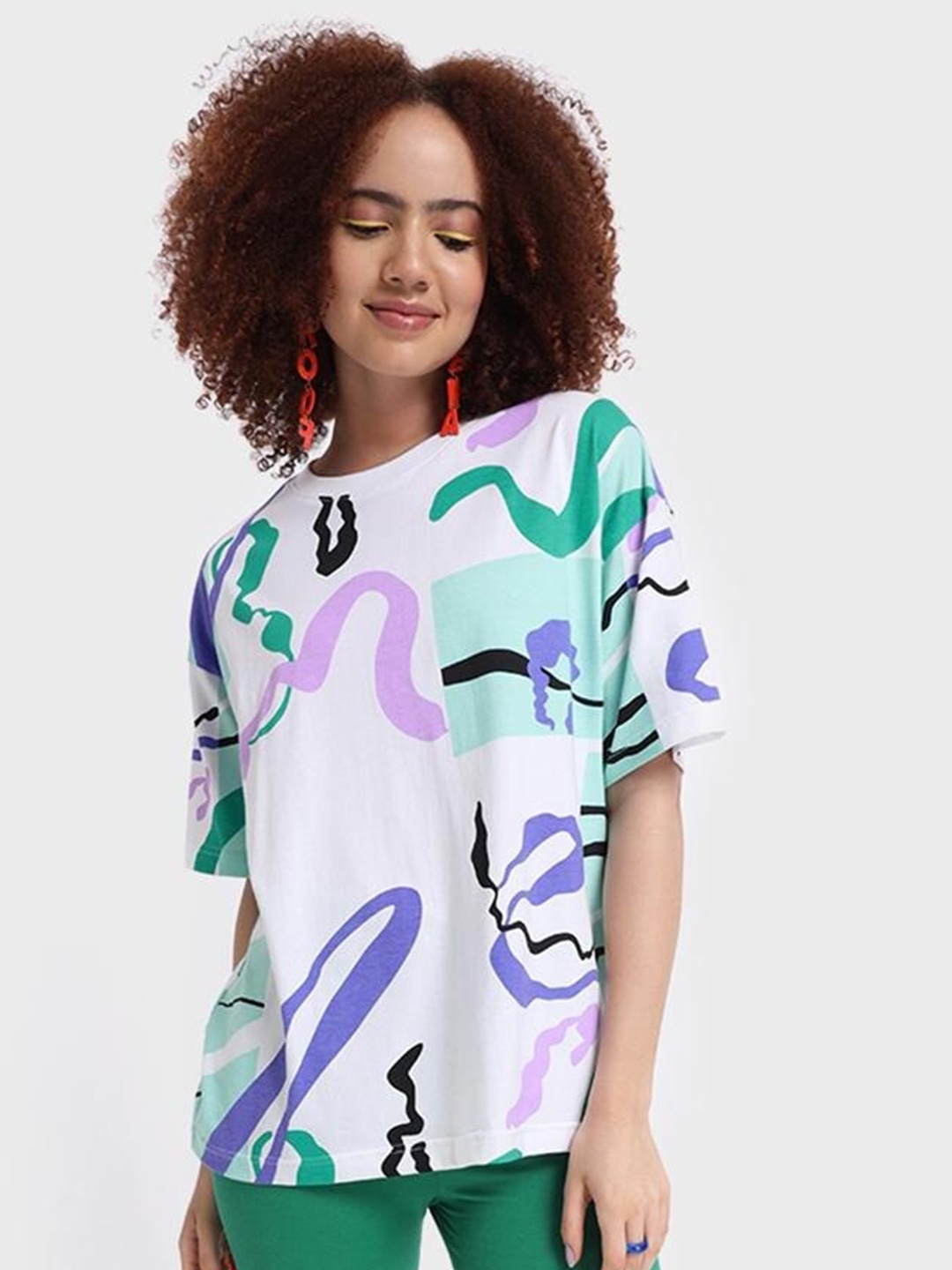

Bewakoof Women Abstract Printed Oversized T-shirt, White