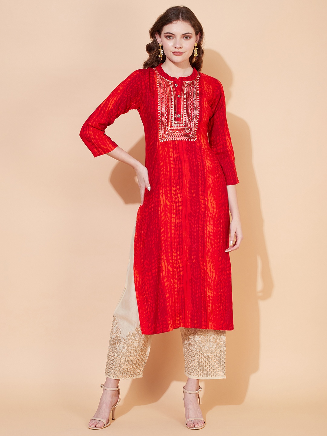 

FASHOR Women Red Dyed Thread Work Kurta