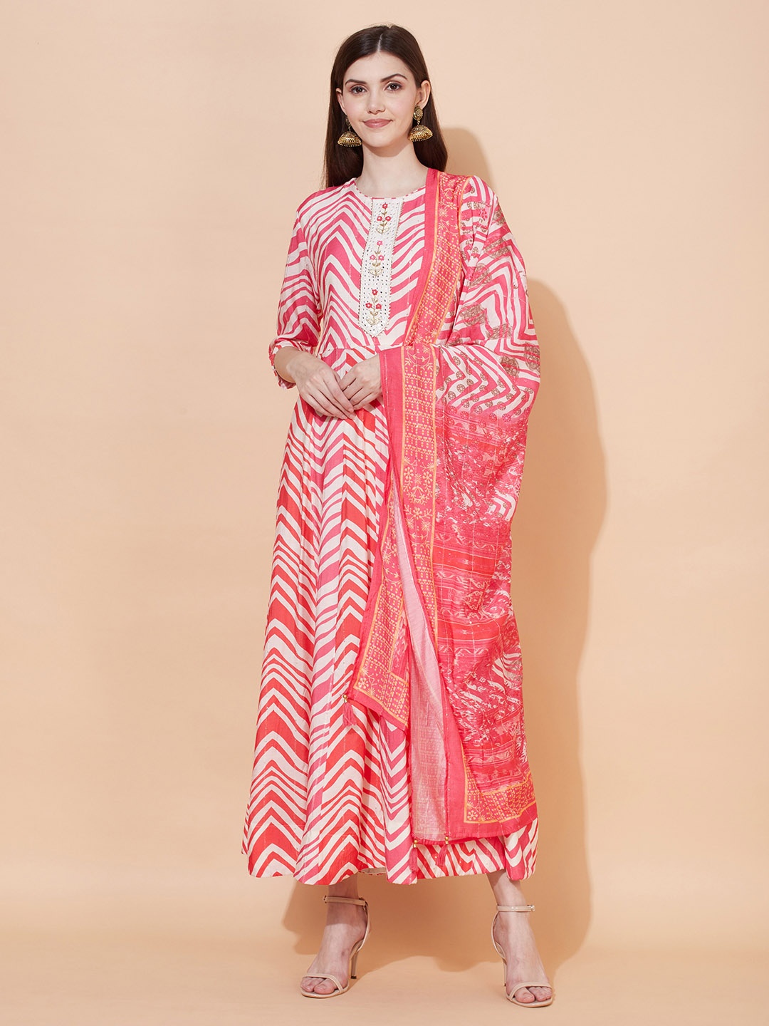 

FASHOR Pink & White Chevron Printed Ethnic Maxi Dress With Dupatta