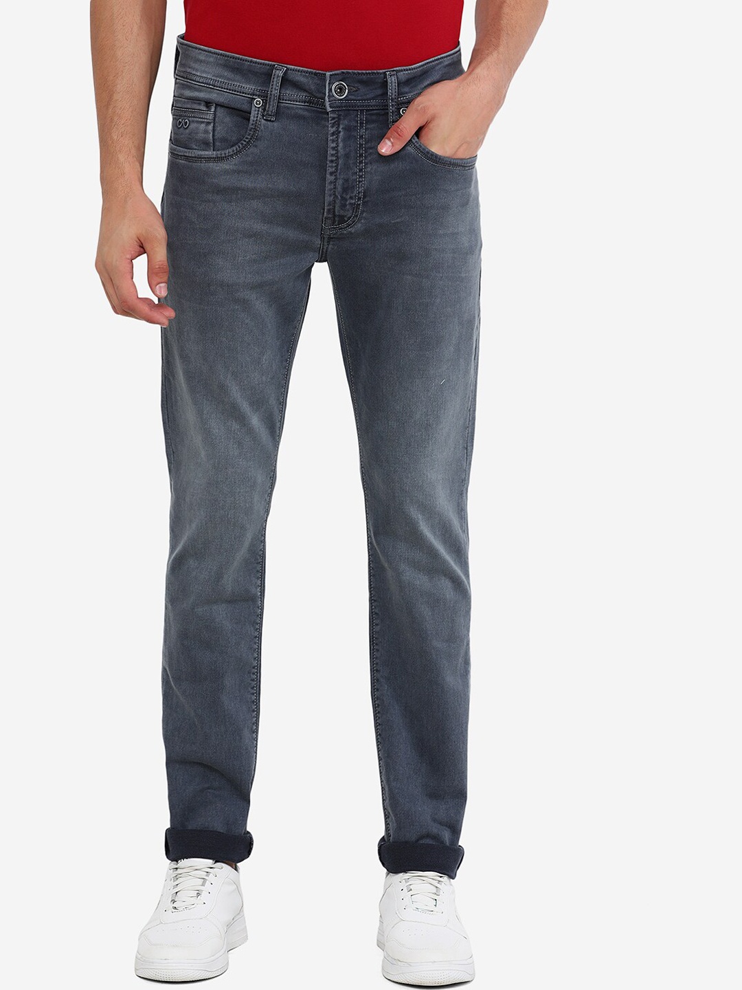 

JADE BLUE Men Blue Slim Fit Light Fade Jean