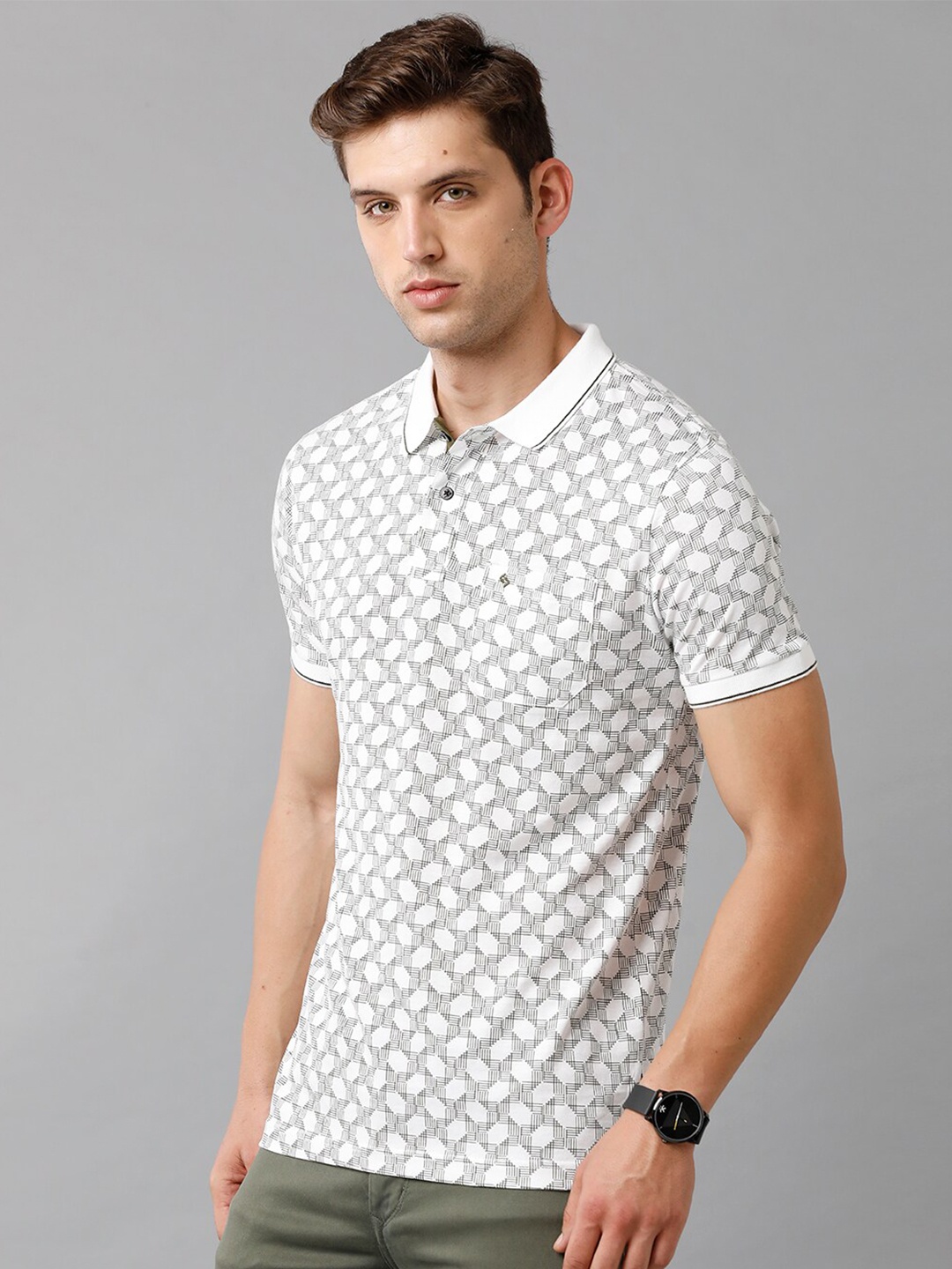 

Classic Polo Men White & Brown Printed Polo Collar Slim Fit Cotton T-shirt