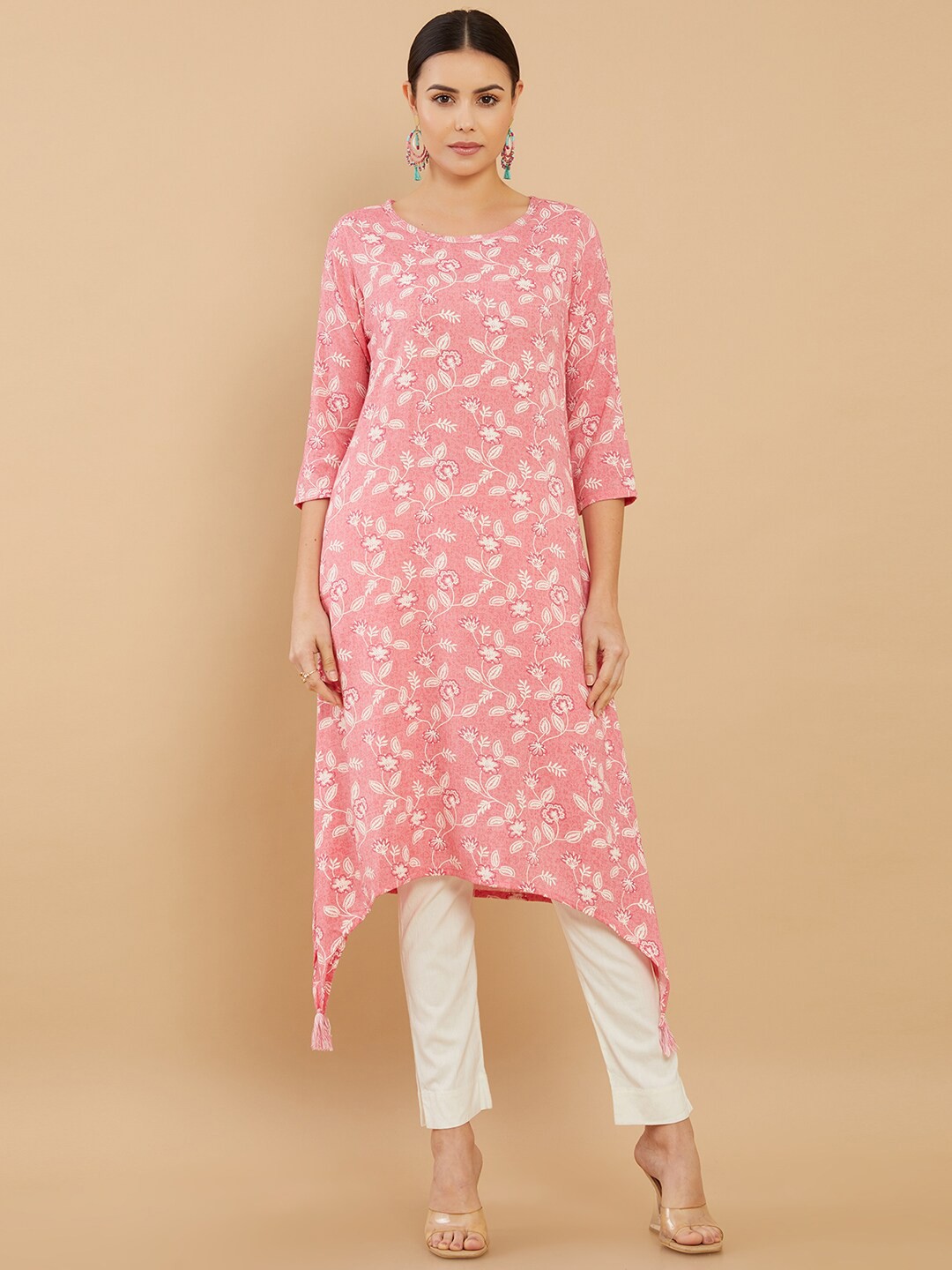 

Soch Women Pink Floral Printed Kurta