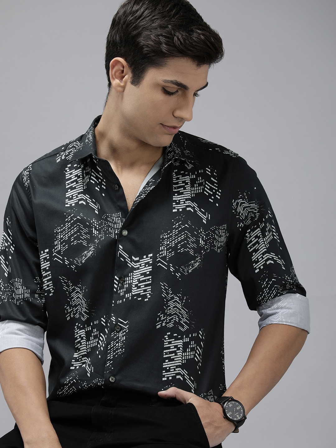 

THE BEAR HOUSE Ardor Edition Men Slim Fit Digital Print Party Shirt, Black