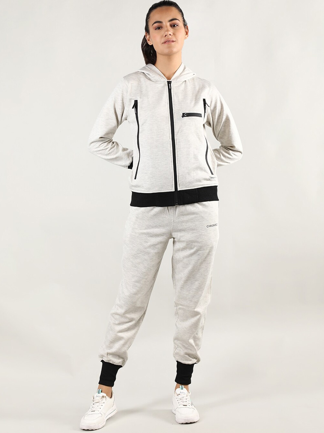 

CHKOKKO Women Cream Solid Tracksuit