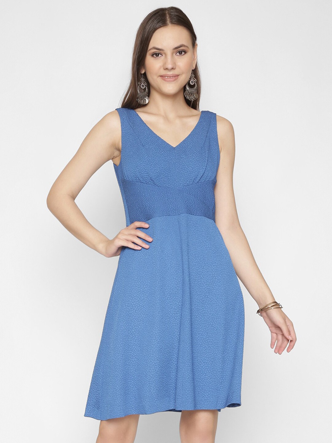 

250 DESIGNS Blue Crepe Dress