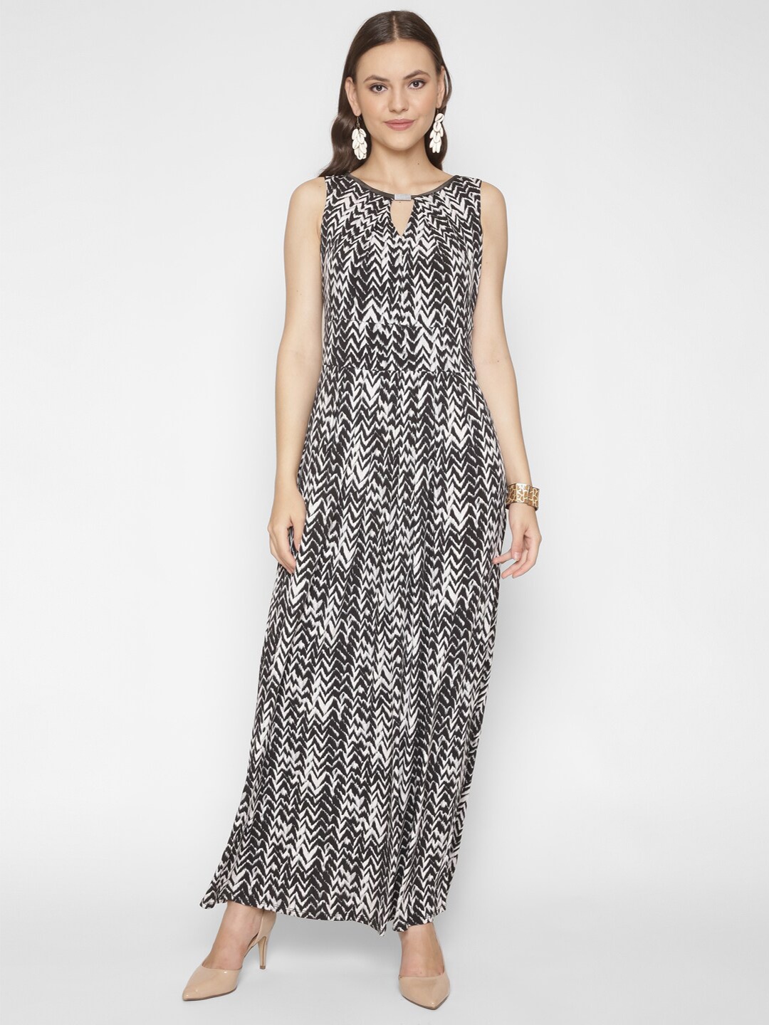 

250 DESIGNS Women Black & White Printed Sleeveless Maxi Dress