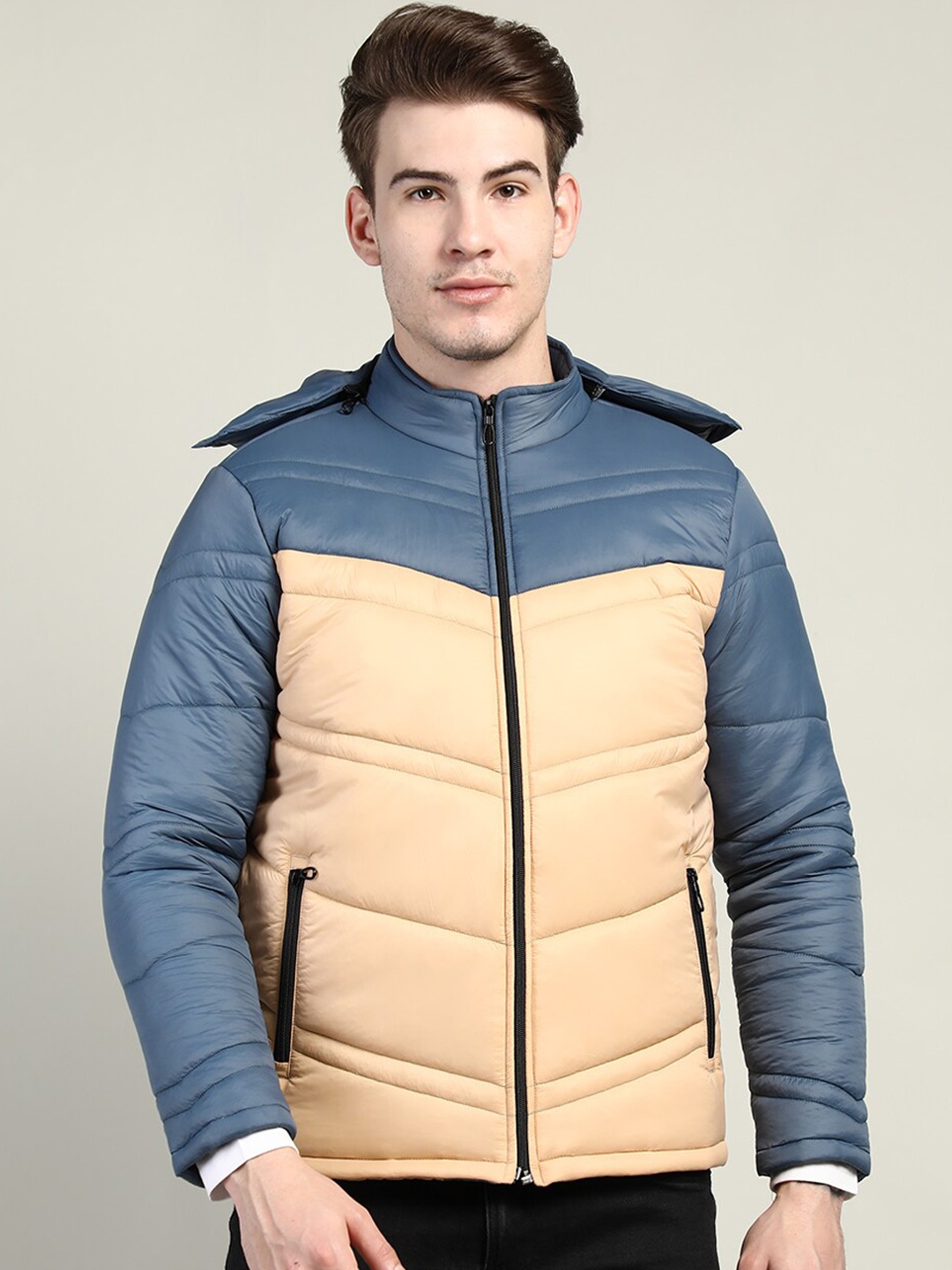 

CHKOKKO Men Blue Peach-Coloured Colourblocked Outdoor Puffer Jacket